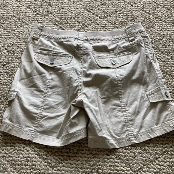 5/$15 Style & Co Light Tan Shorts 12 Petite - Picture 2 of 8